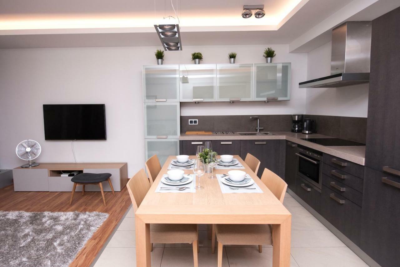 Apartament Zeta Lux Устрон Екстериор снимка
