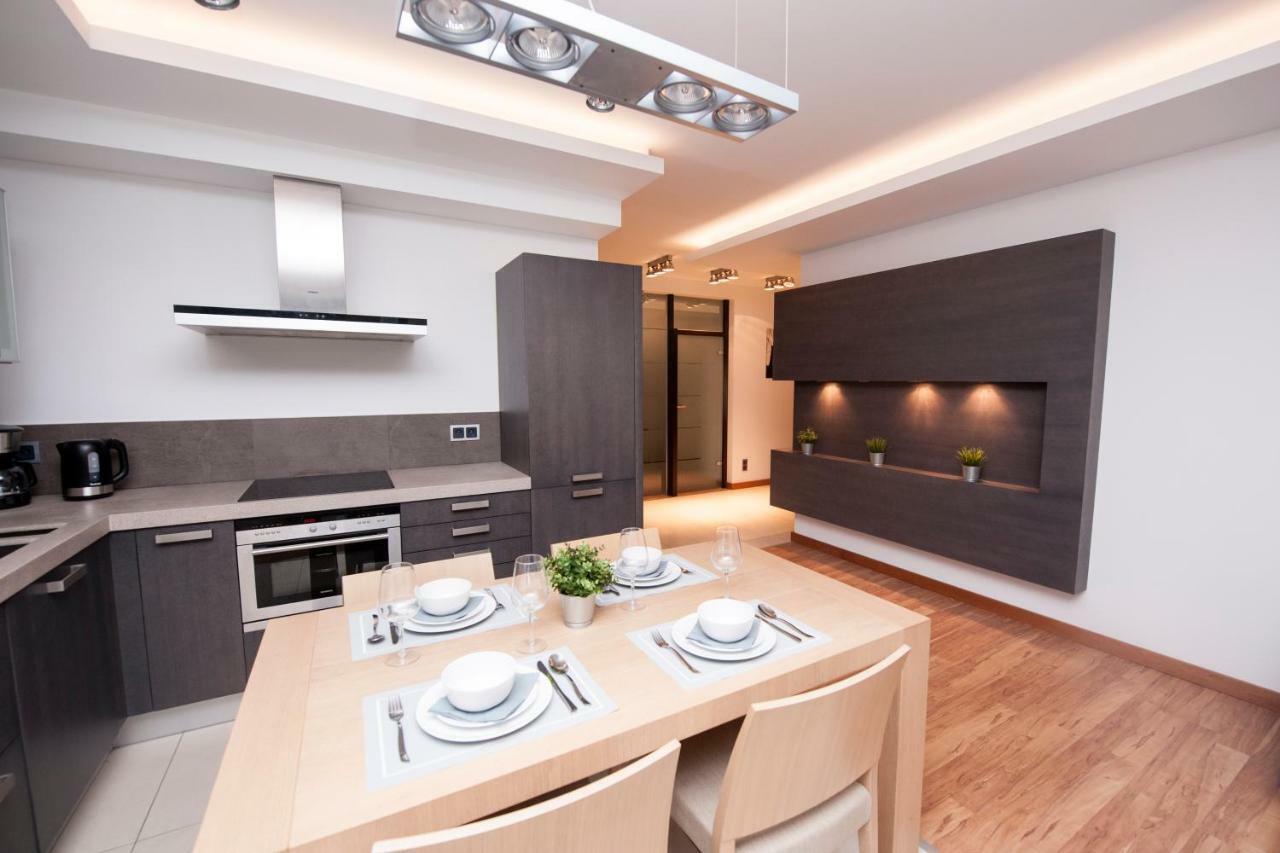 Apartament Zeta Lux Устрон Екстериор снимка